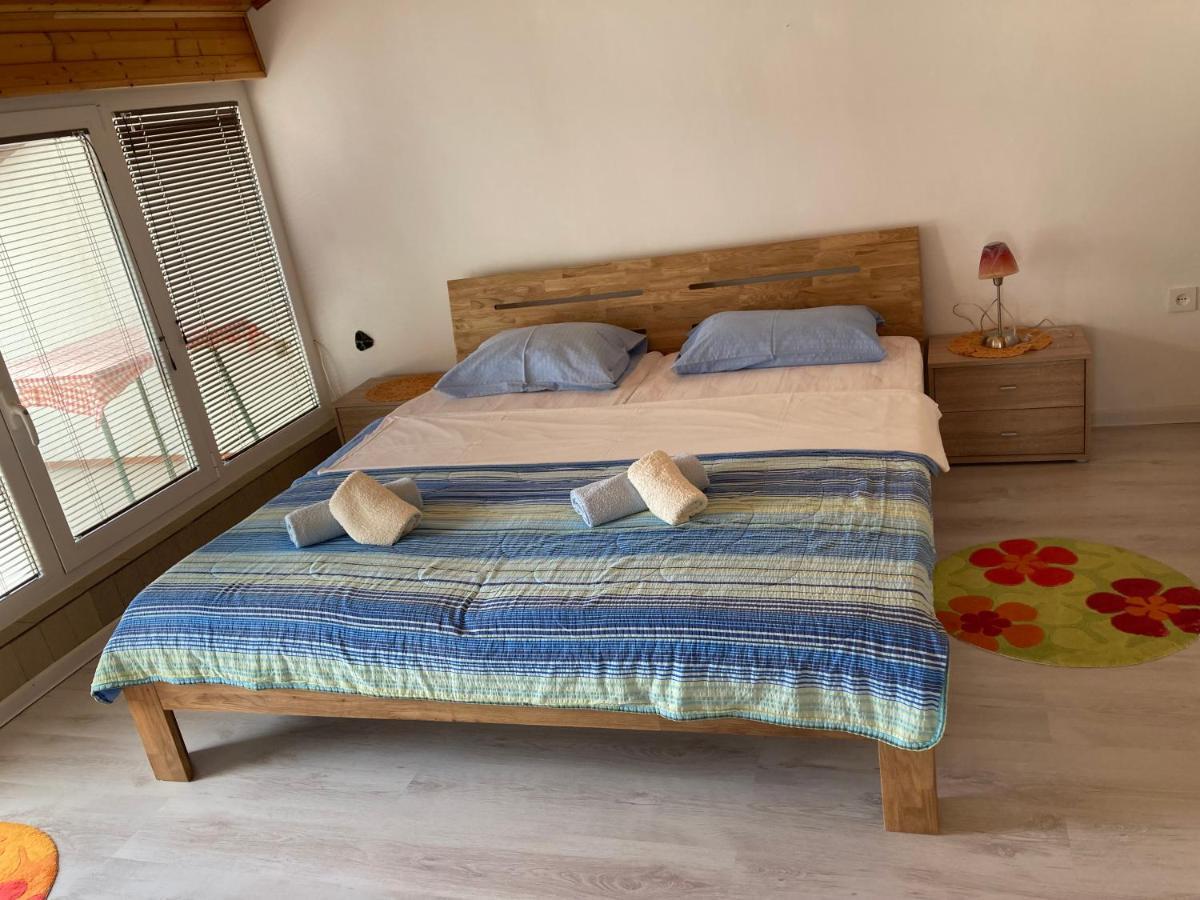 Apartments Hrnjic Umag Ngoại thất bức ảnh