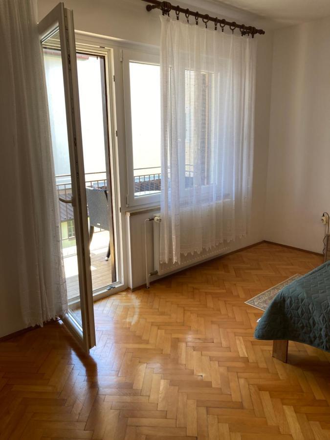 Apartments Hrnjic Umag Ngoại thất bức ảnh