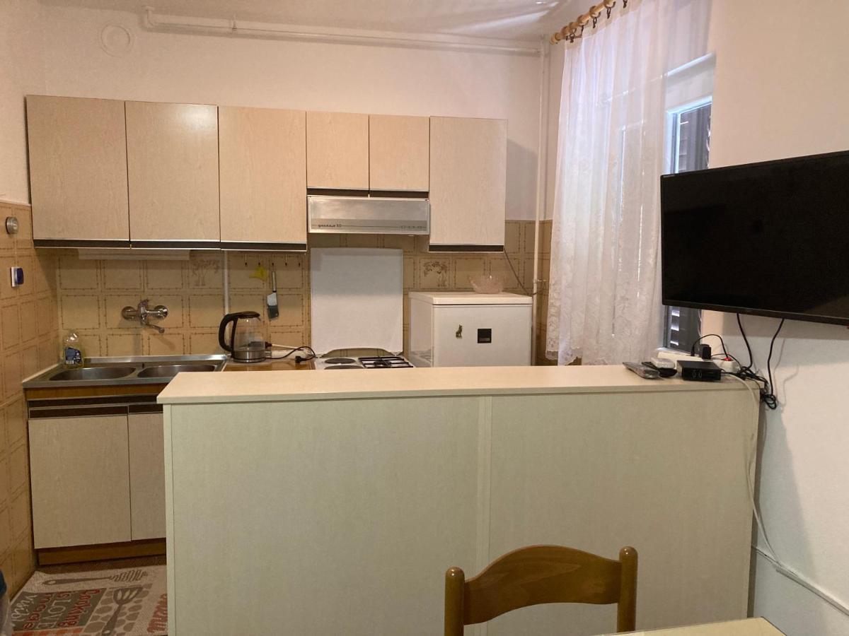 Apartments Hrnjic Umag Ngoại thất bức ảnh